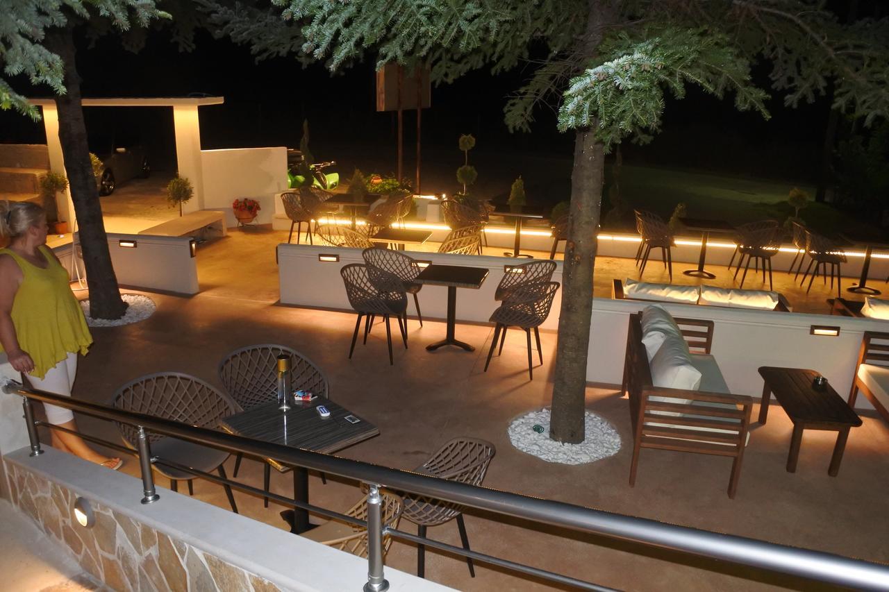 Hotel Konaki Арнея Экстерьер фото